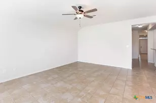 105 Leather Oak Loop, San Marcos, TX 78666 - Photo 7