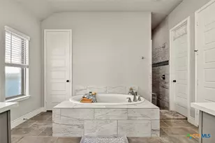 2192 August Ave, New Braunfels, TX 78132 - Photo 25