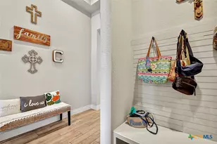 2192 August Ave, New Braunfels, TX 78132 - Photo 9