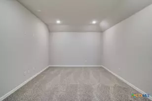 1307 Red Fox, New Braunfels, TX 78132 - Photo 33