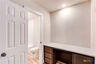 905 S Roy Reynolds Dr, Harker Heights, TX 76548 - Photo 25