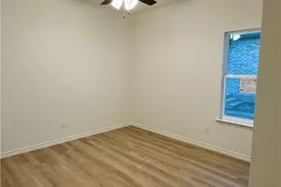 102 Leon St, Copperas Cove, TX 76542 - Photo 17