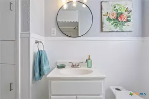 811 N 6th St, Temple, TX 76501 - Photo 15