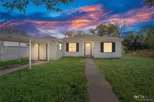 811 N 6th St, Temple, TX 76501 - Photo 1