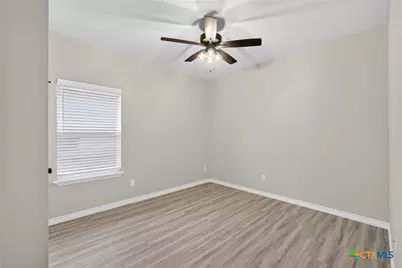 110 Leon Lane, Copperas Cove, TX 76522 - Photo 17