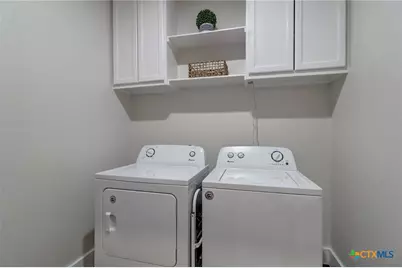 546 S Academy Avenue, New Braunfels, TX 78130 - Photo 23