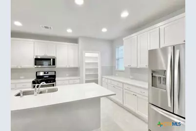 816 Alta Way, Leander, TX 78641 - Photo 7