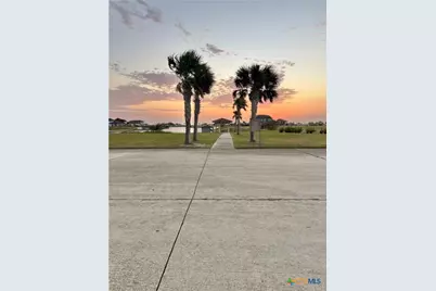 158 Chateau Way, Port O'Connor, TX 77982 - Photo 19