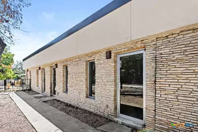715 W Hopkins Street #101, San Marcos, TX 78666 - Photo 29