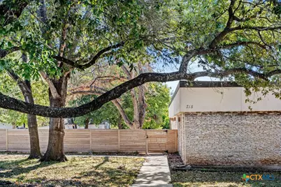 715 W Hopkins Street #101, San Marcos, TX 78666 - Photo 3