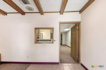 715 W Hopkins Street #101, San Marcos, TX 78666 - Photo 11