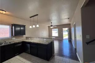 1105 Grace Point Dr, Killeen, TX 76549 - Photo 5