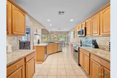 4006 Stahl Road, San Antonio, TX 78217 - Photo 13