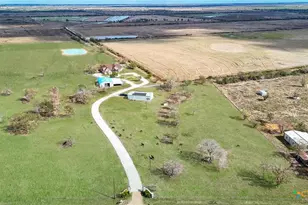 1093 Sunderman Rd, Alleyton, TX 78935 - Photo 5