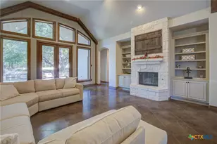 1120 Glen Wood Dr, New Braunfels, TX 78132 - Photo 9