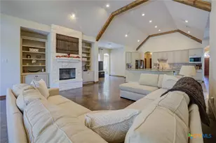 1120 Glen Wood Dr, New Braunfels, TX 78132 - Photo 11