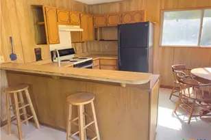 587 Guadalupe River Dr, Tivoli, TX 77990 - Photo 13