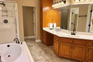 116 Northampton Cir, Victoria, TX 77904 - Photo 9