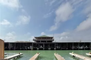 454 S 15th St, Port O'Connor, TX 77982 - Photo 39