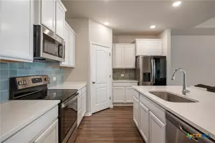 2029 Collard Ct, Temple, TX 76502 - Photo 7