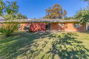 207 W Welton Ave, Temple, TX 76501 - Photo 21