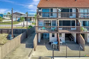 22 Pirates Cove, Port O'Connor, TX 77982 - Photo 5