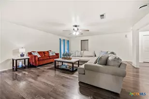 1227 E Avenue H, Nolanville, TX 76559 - Photo 5