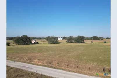 439 Arrow Lane, Luling, TX 78648 - Photo 11