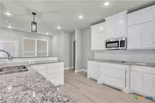 1020 Williams St, Copperas Cove, TX 76522 - Photo 9