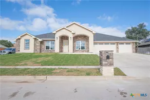 1020 Williams St, Copperas Cove, TX 76522 - Photo 1