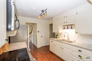 911 Cottonmouth Dr, Harker Heights, TX 76548 - Photo 9