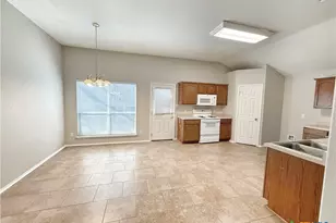 2254 Hidden Meadow, New Braunfels, TX 78130 - Photo 7