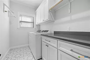 10317 Fallen Leaf Dr, Waco, TX 76712 - Photo 17