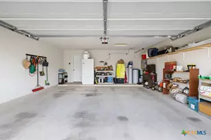 130 Greenspire Ln, Hutto, TX 78634 - Photo 29