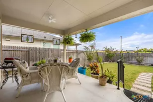 130 Greenspire Ln, Hutto, TX 78634 - Photo 35