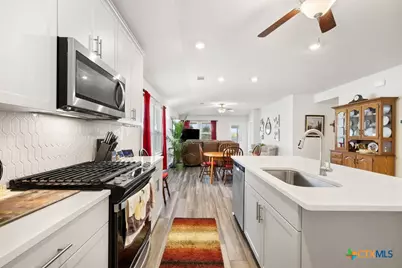 130 Greenspire Lane, Hutto, TX 78634 - Photo 17