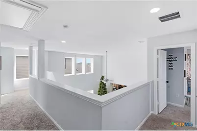 305 Tims Way, Seguin, TX 78155 - Photo 37