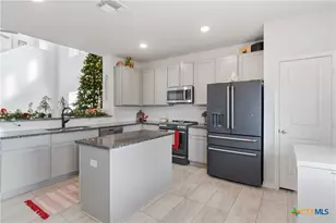 305 Tims Wy, Seguin, TX 78155 - Photo 11