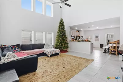 305 Tims Way, Seguin, TX 78155 - Photo 3