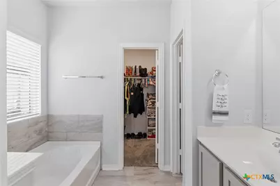 305 Tims Way, Seguin, TX 78155 - Photo 19