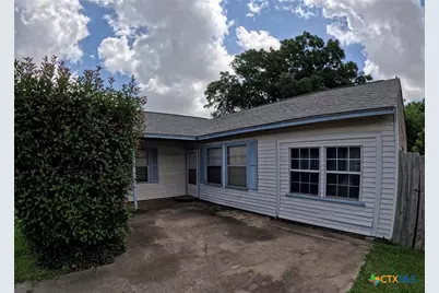 119 Runnels Street, Port Lavaca, TX 77979 - Photo 1