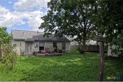 119 Runnels Street, Port Lavaca, TX 77979 - Photo 3