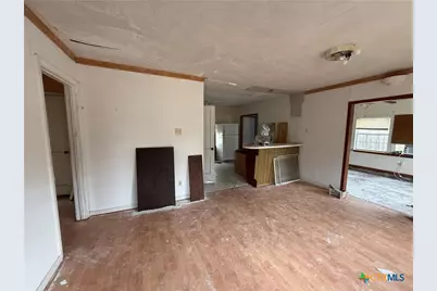 119 Runnels Street, Port Lavaca, TX 77979 - Photo 5