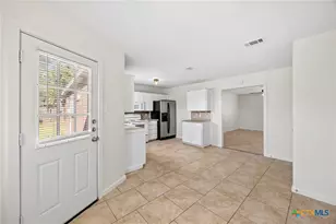 3105 Thoroughbred Dr, Killeen, TX 76549 - Photo 5