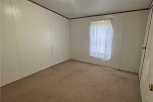 260 Elm Dr, Seguin, TX 78123 - Photo 5