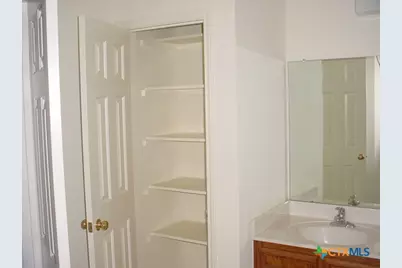 104 Jocelyn Circle, Victoria, TX 77901 - Photo 13