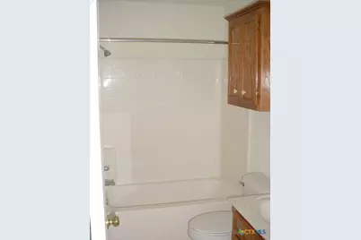 104 Jocelyn Circle, Victoria, TX 77901 - Photo 5