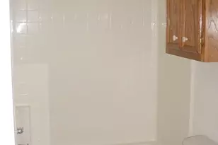 104 Jocelyn Cir, Victoria, TX 77901 - Photo 5