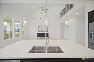 12432 Lanthimos, San Antonio, TX 78254 - Photo 5