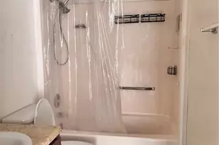 317 Yale St, San Marcos, TX 78666 - Photo 7